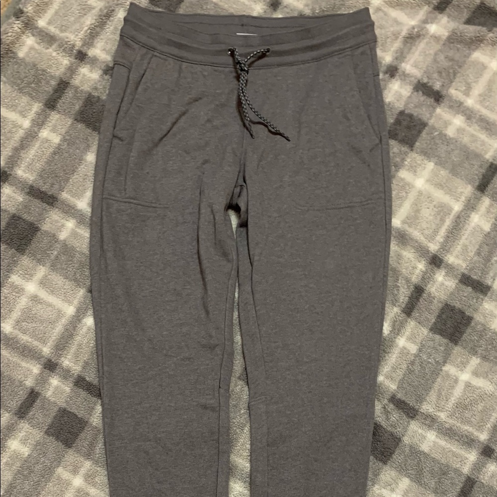 Grey American Eagle Sweatpants